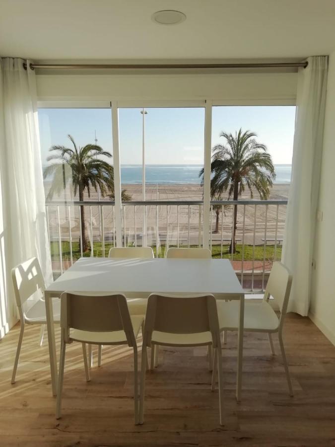 Infante Ii Primera Linea Solo Familias Playa de Gandia